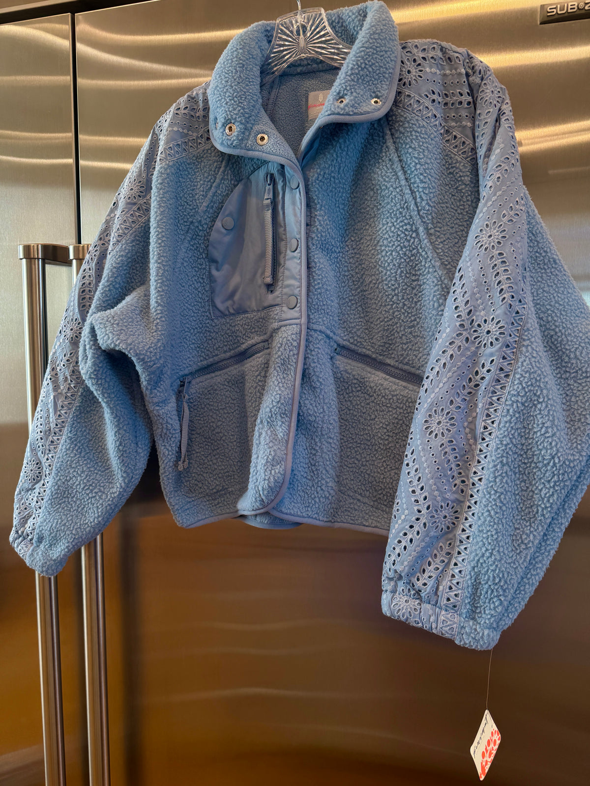Free People Hit The Slopes Eyelet Fleece Jacket - Denim Rinse Blue