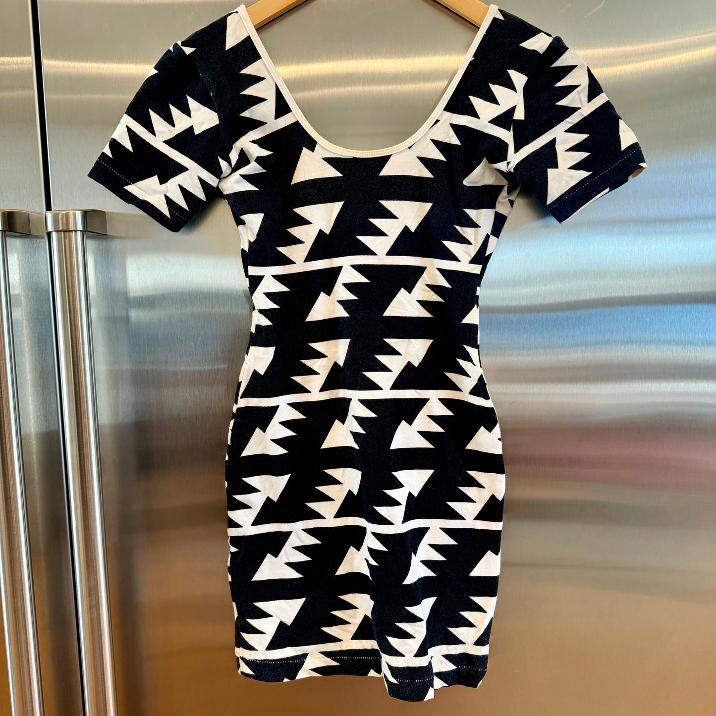 American Apparel Black and White Pattern Mini Bodycon Dress * Pre-owned