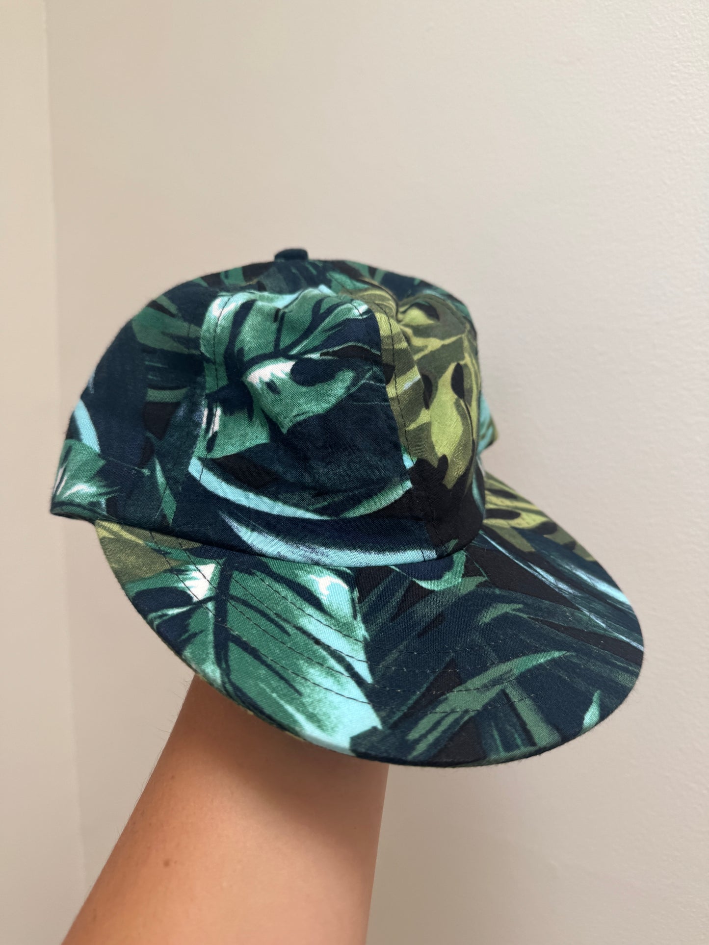 American Apparel Jungle Forest Hat , Green Leaf * Pre-Owned *