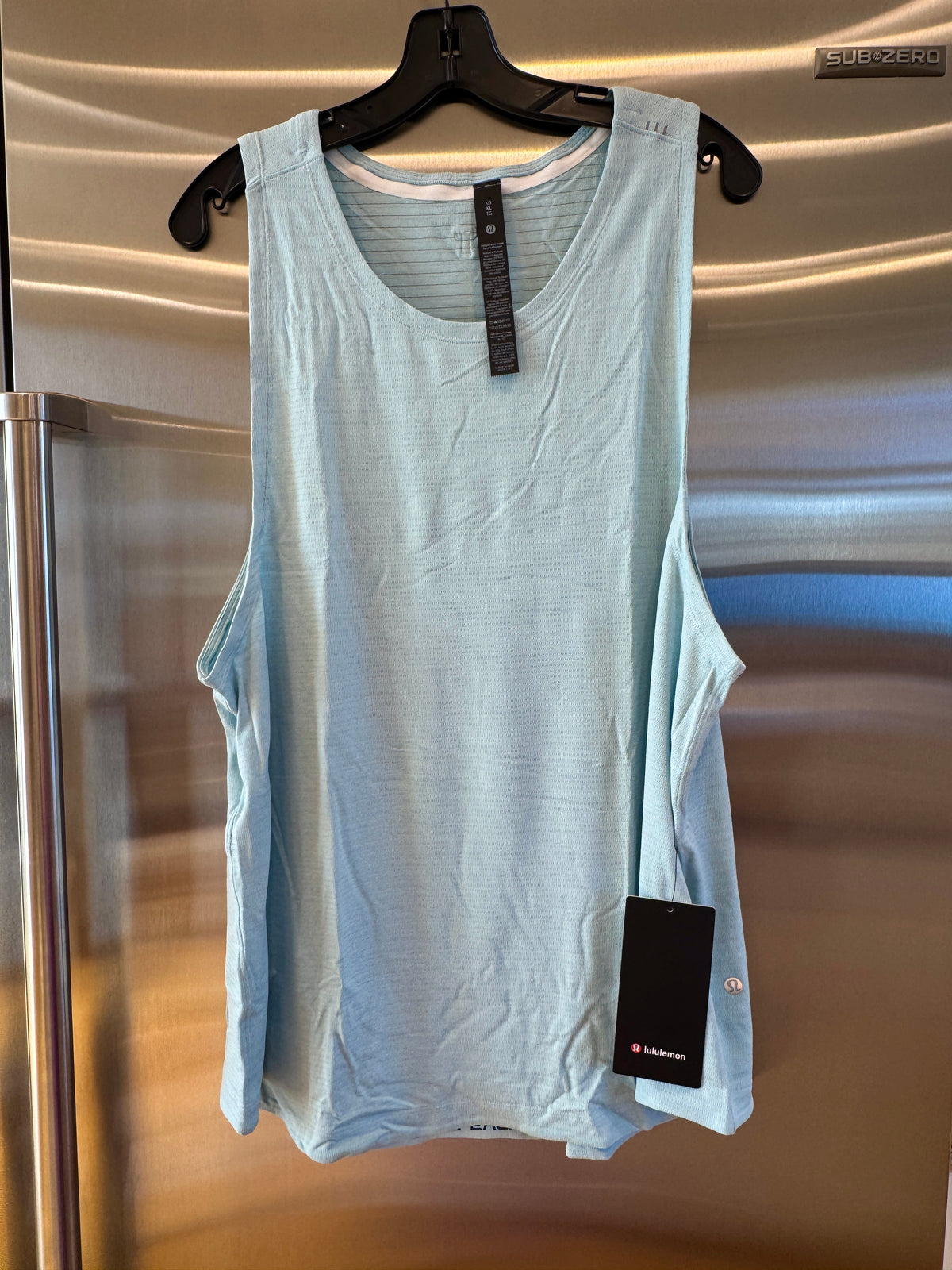 Lululemon License to Train Top , Mens Tank Top in Foam Cloud Blue