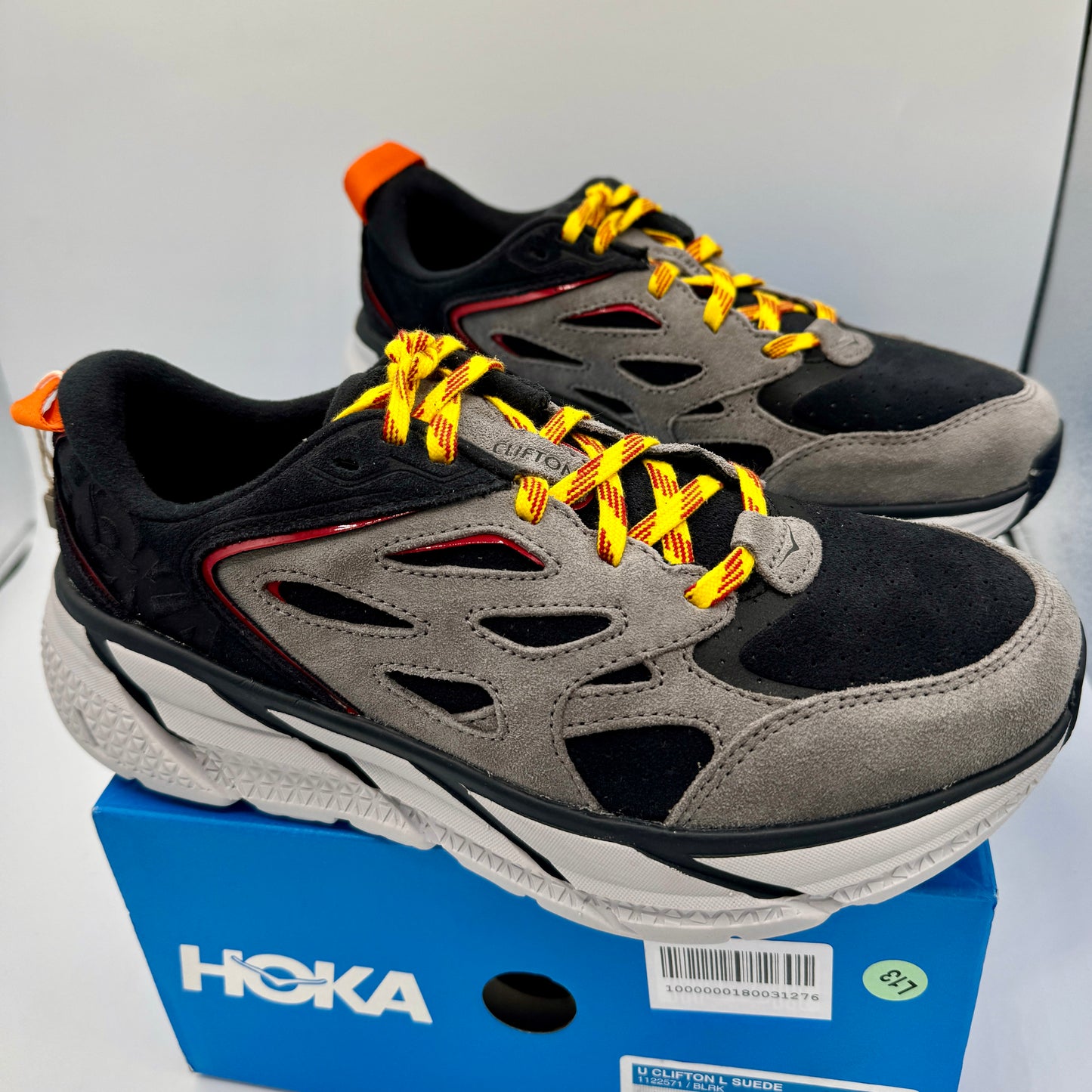 Hoka Clifton L Suede in Black / Lunar Rock Grey UNISEX Shoes Leather BLRK