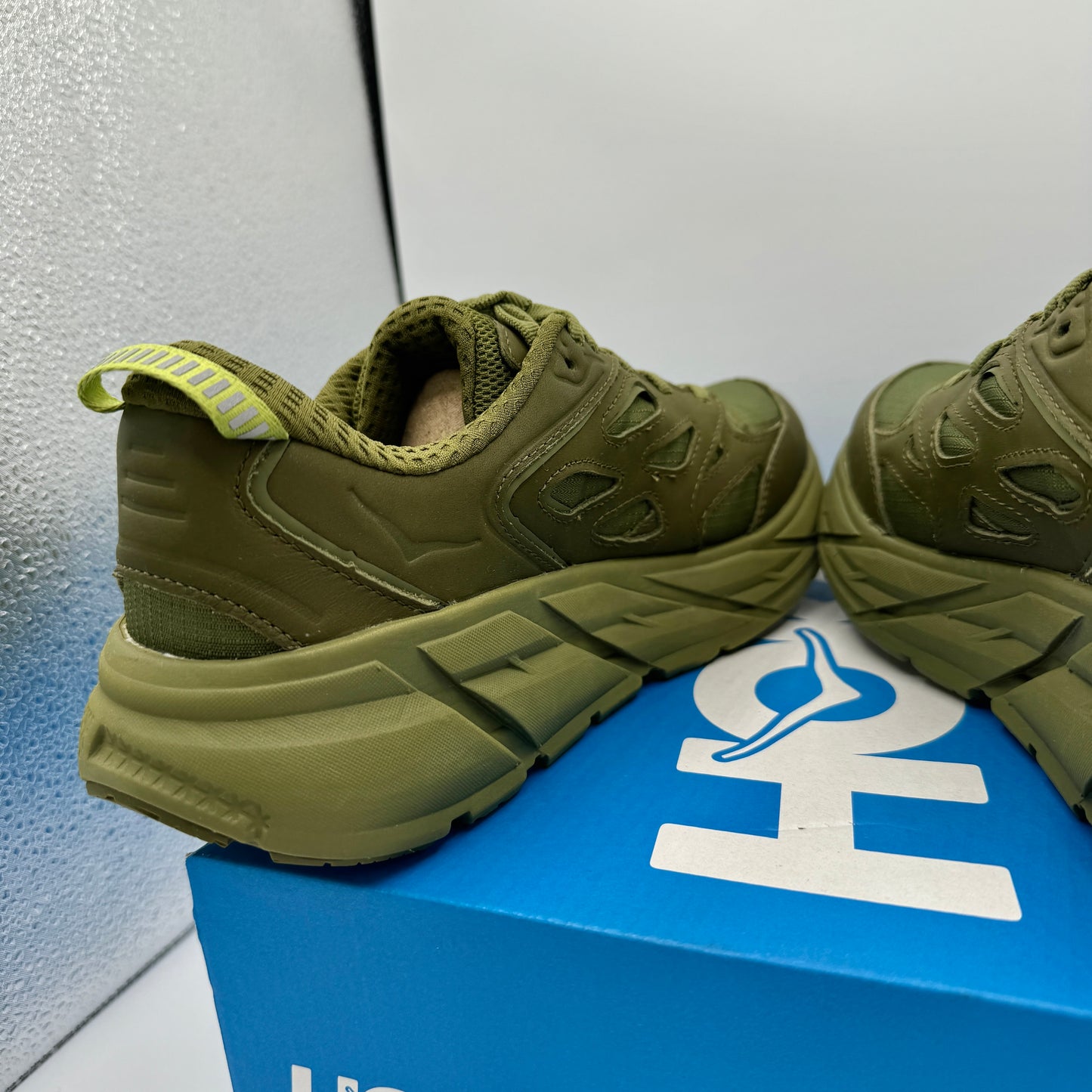 Hoka Clifton Leather Gore-Tex Waterproof Unisex Green Khaki Olive AGMS