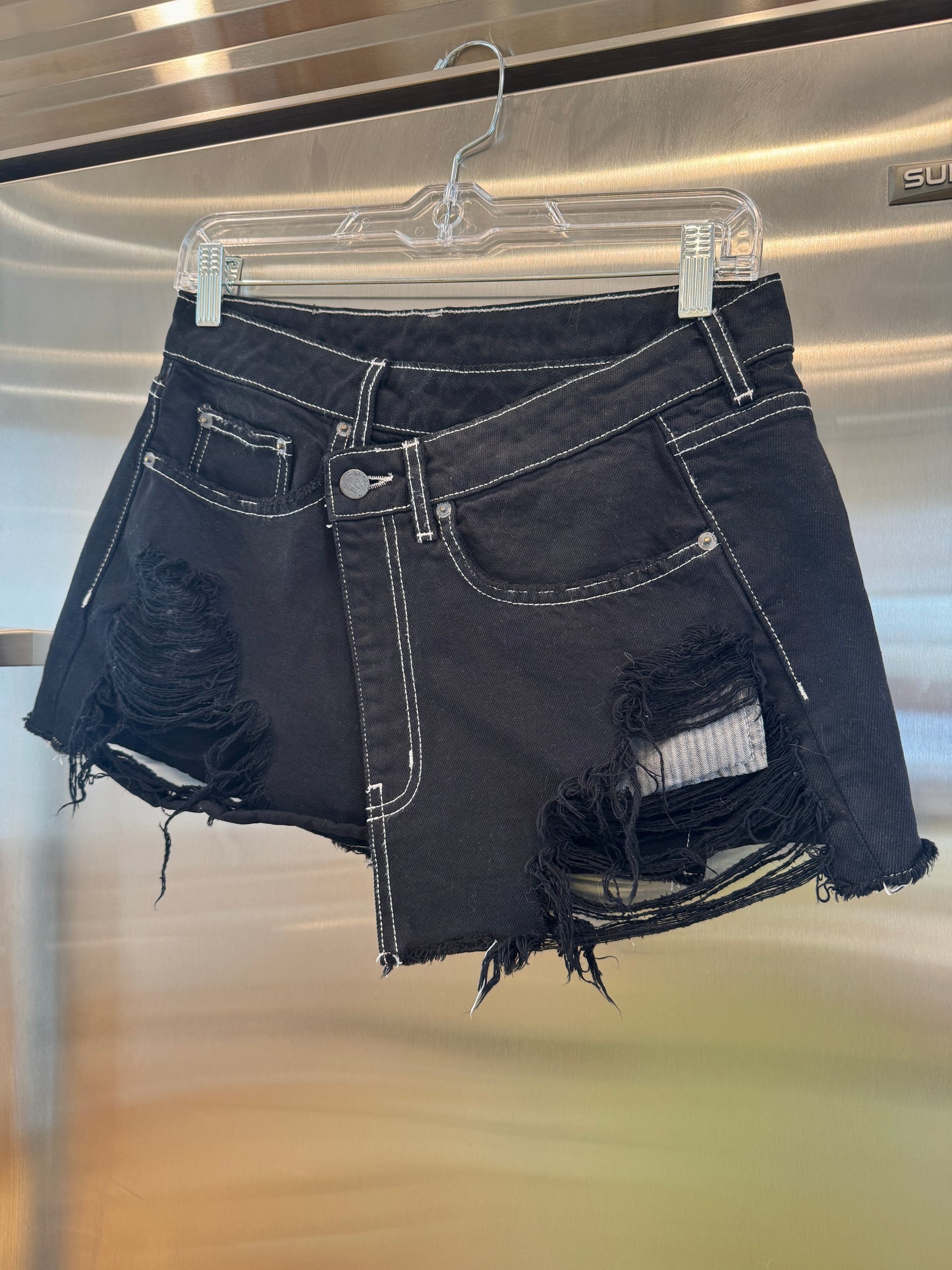 Carmar LF Asymmetrical Black Denim Mini Skirt Distressed Jean Skirt * Pre-Owned *
