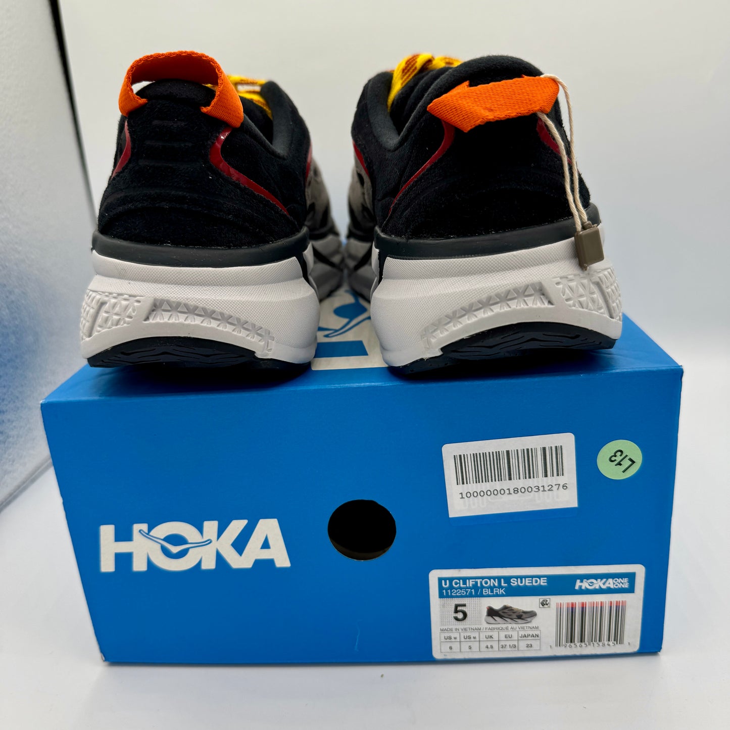 Hoka Clifton L Suede in Black / Lunar Rock Grey UNISEX Shoes Leather BLRK