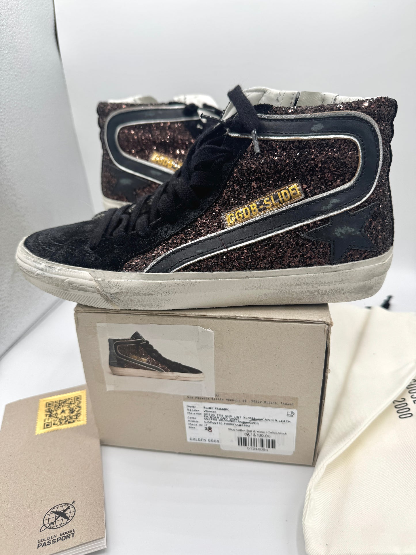 Golden Goose Sneakers Slide in Coffee / Black  Classic Star / Glitter Wave