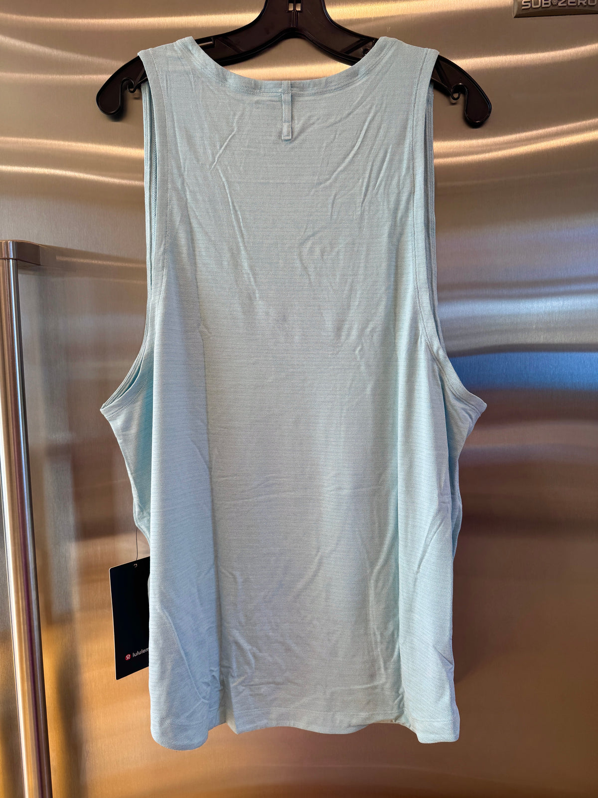 Lululemon License to Train Top , Mens Tank Top in Foam Cloud Blue