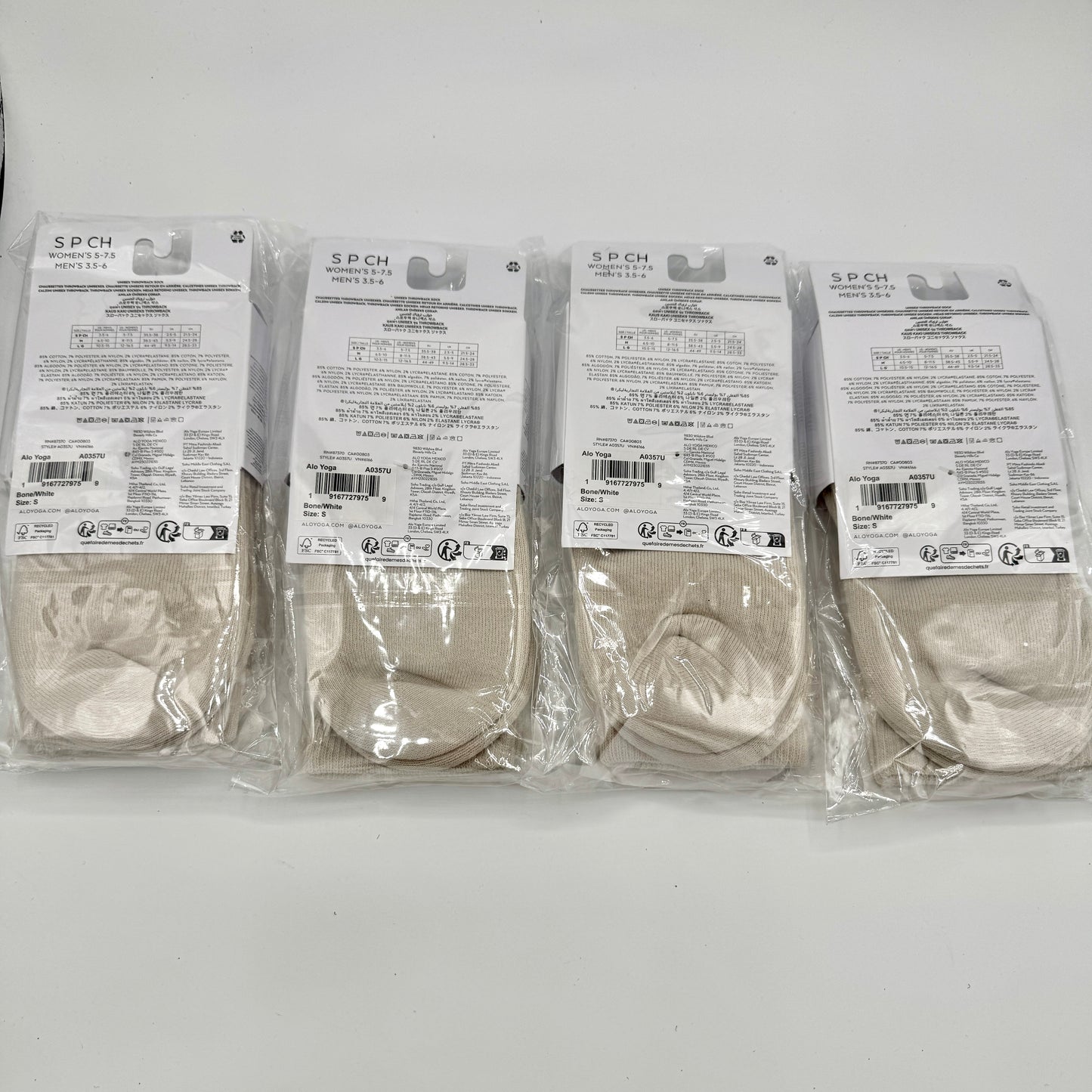 Alo Yoga (Bundle) Unisex Throwback Socks, 4x Pairs - Bone / White