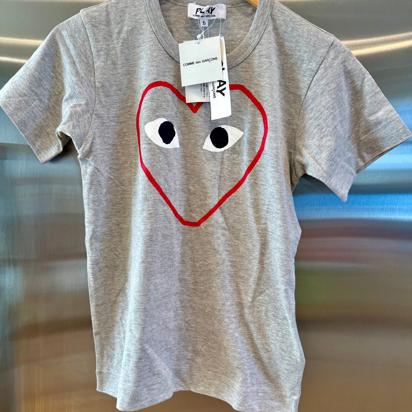 Commes Des Garçons Play Grey Classic Heart T Shirt tee CDG hearts face outline