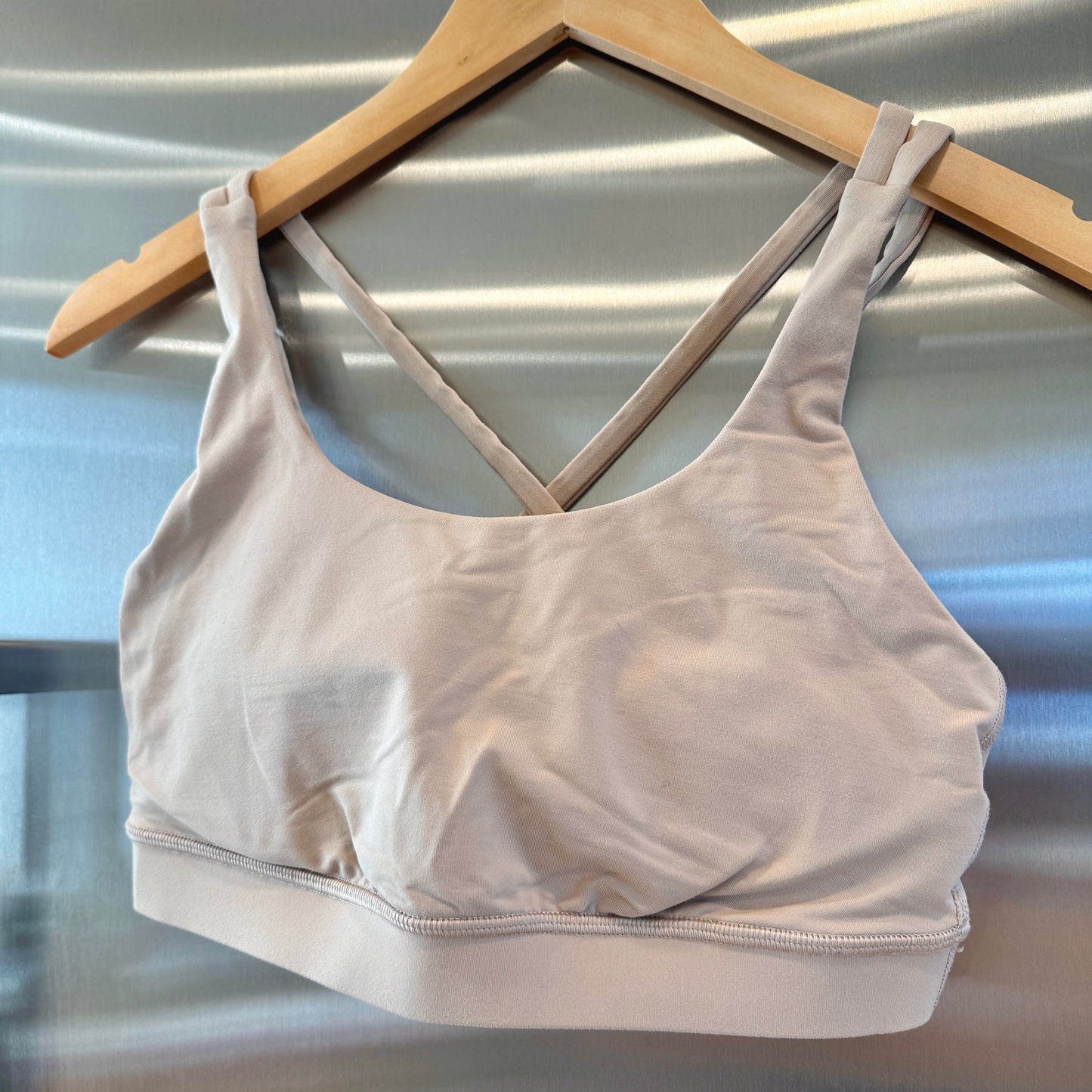 Lululemon Energy Sports Bra Tan Nude Beige Excellent Pre-Owned Condition * Used