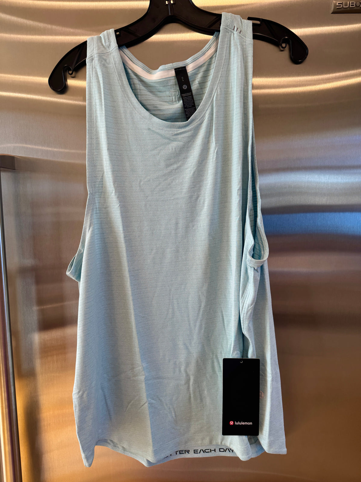 Lululemon License to Train Top , Mens Tank Top in Foam Cloud Blue