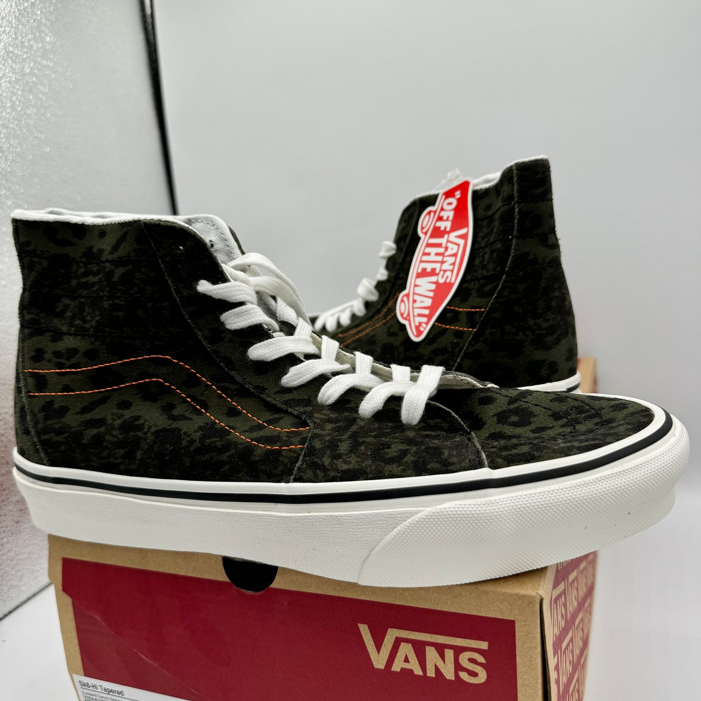 Vans Sk8 Hi Tapered Classic High Top Sneakers Green Leopard Camo Grape Leaf