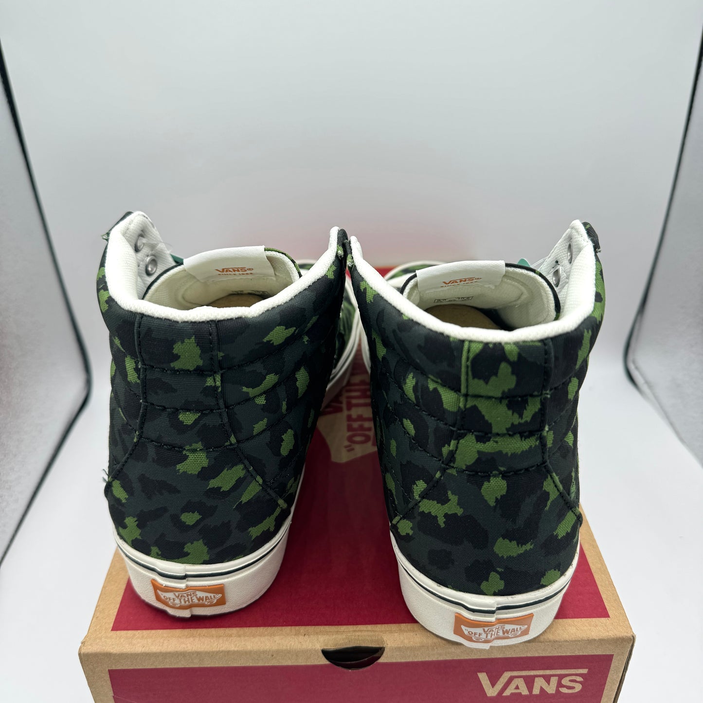 Vans Sk8 Hi Comfycush Classic High Top Sneakers Green Leopard Cactus Scarab