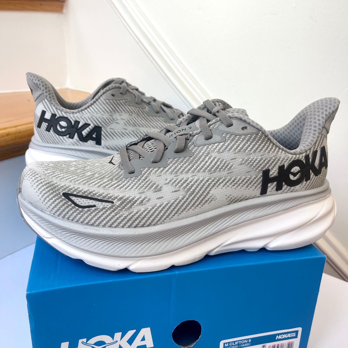 Hoka Clifton 9 Running shoes — brand NEW Mens Harbor Mist Grey / Black
