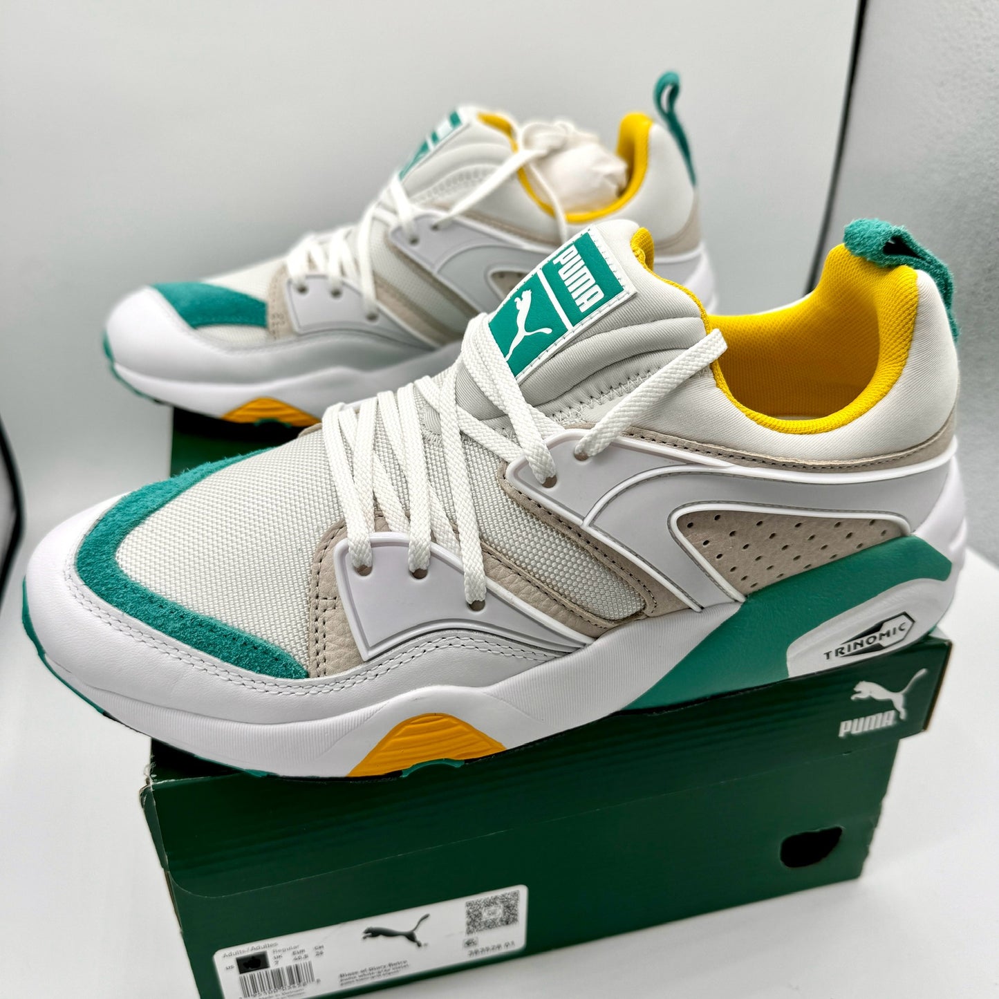 Puma Blaze of Glory Retro white Sneakers Leather shoes teal accents NEW