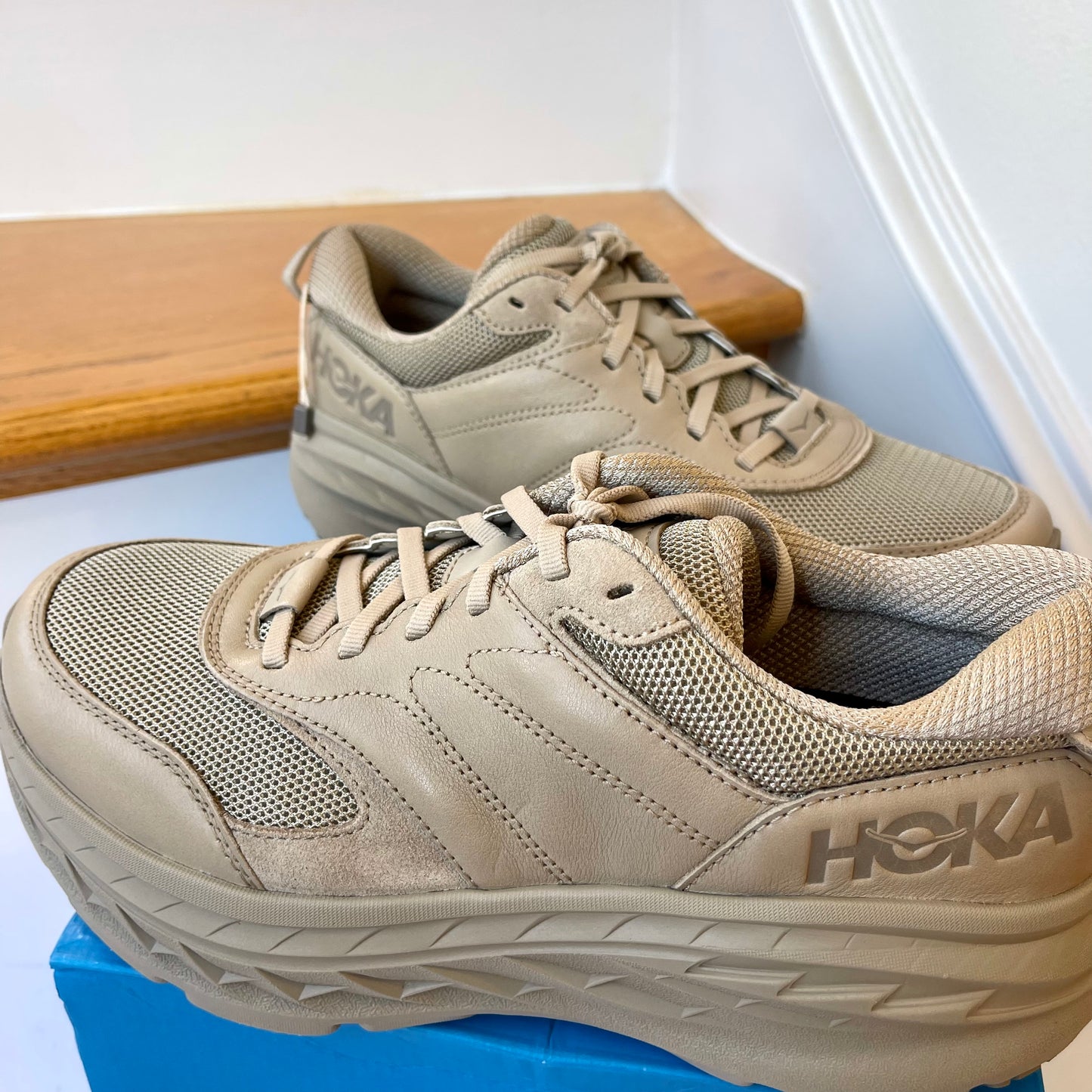 Hoka Bondi L Leather U Unisex , Hoka One One Oxford Tan Cushioned Shoes