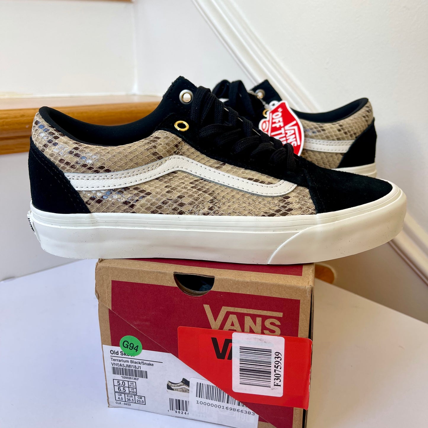 Vans Old Skool Black Suede sneakers with snake skin leather low top shoes