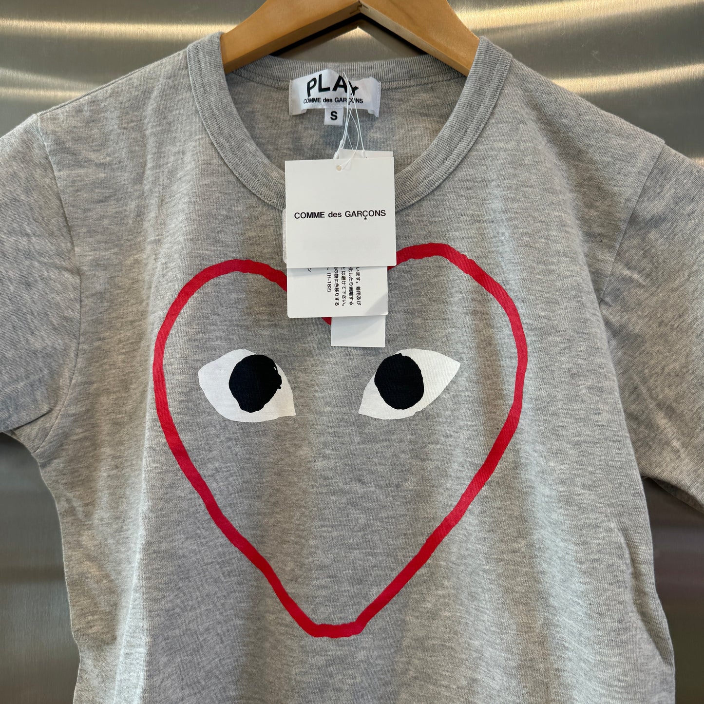 Commes Des Garçons Play Grey Classic Heart T Shirt tee CDG hearts face outline