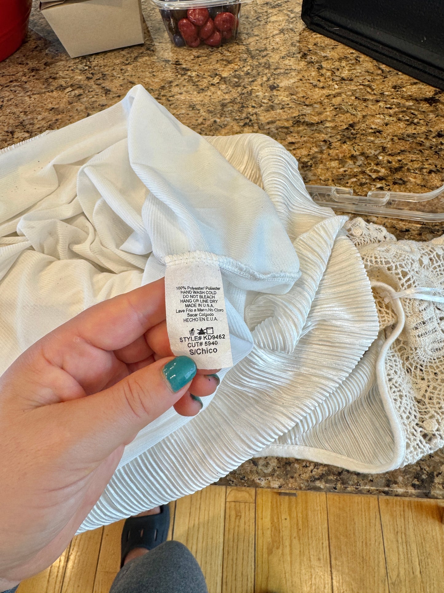 White Micro Plisse Dress with Lace Sleeve Cap * Pre-Owned *