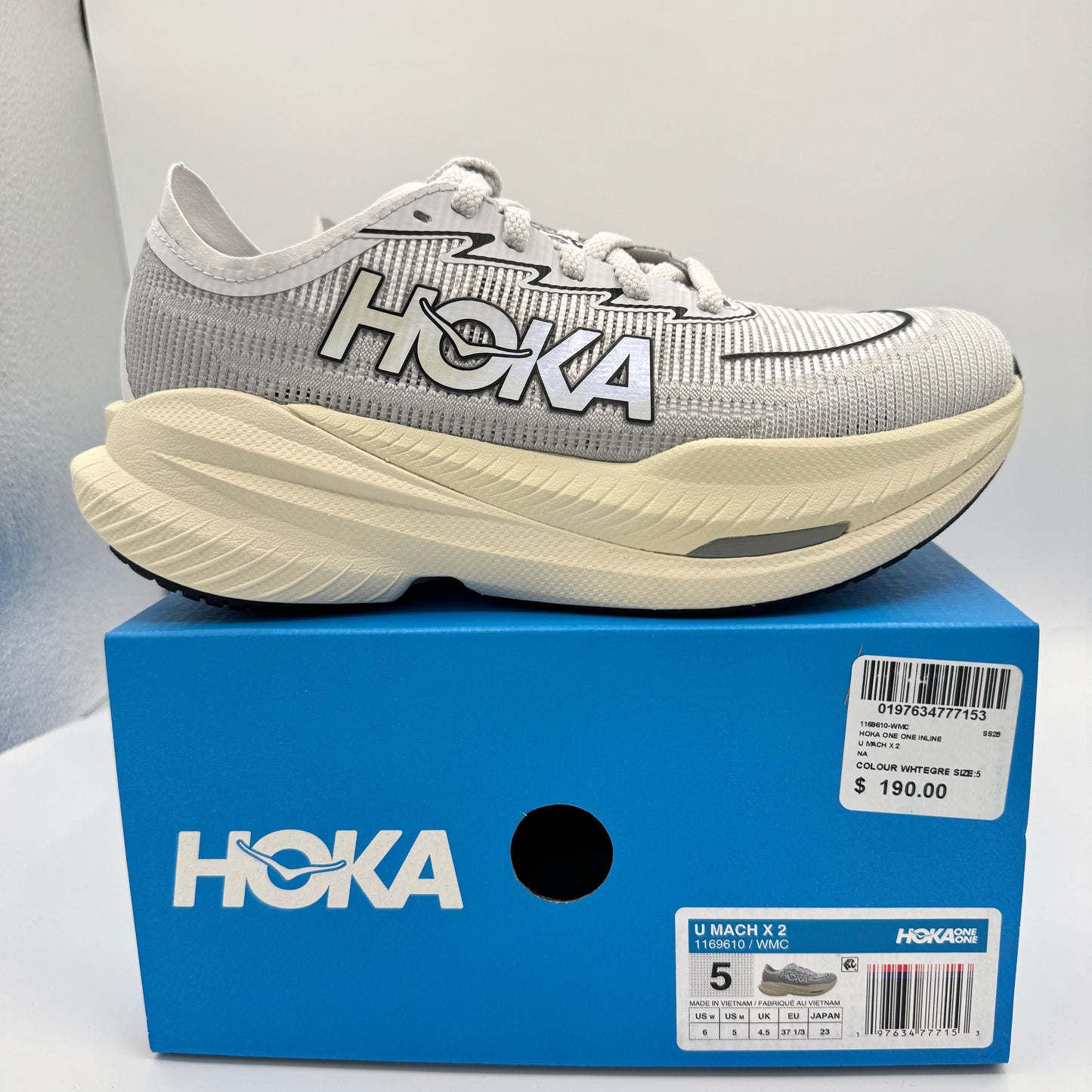 Hoka Mach X 2 U Unisex in White / Cosmic Grey Sneakers