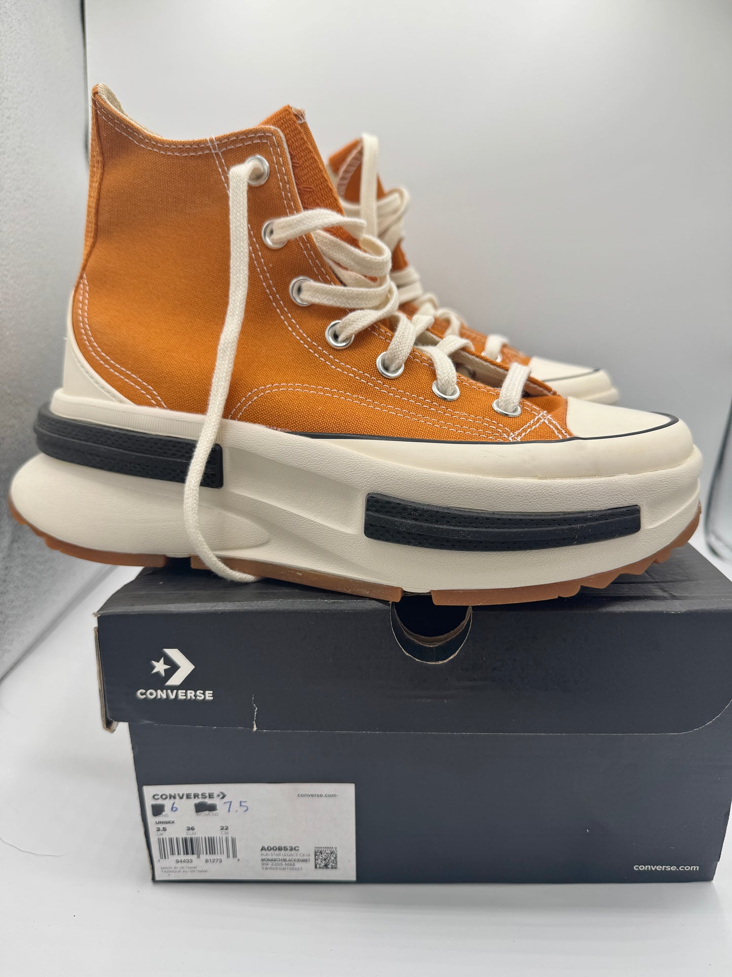 Converse Run Star Legacy CX Hi Platform high top Chuck Taylor sneaker monarch orange