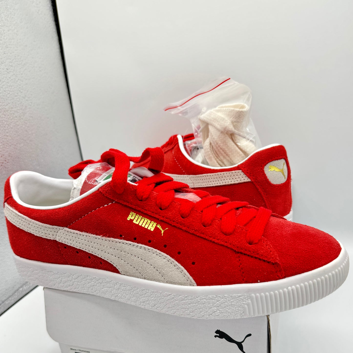 Puma Suede VTG Textured Leather Sneakers , extra laces , high risk red white