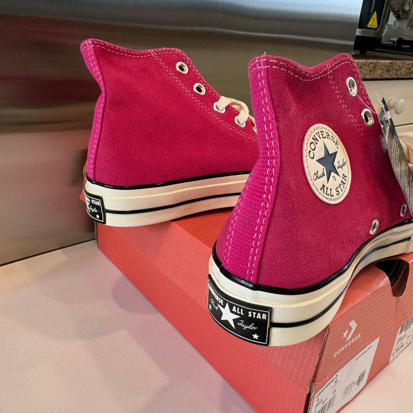 Converse Suede Chuck 70 Magenta Pink High Top Leather Sneakers Lace Up Shoes