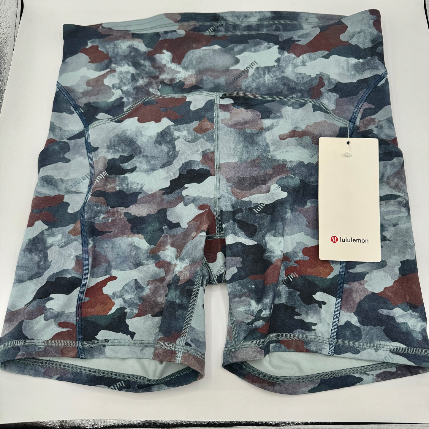 Lululemon Power Thru HR High Rise Short Color Seam in Blue Camo 6” Inseam