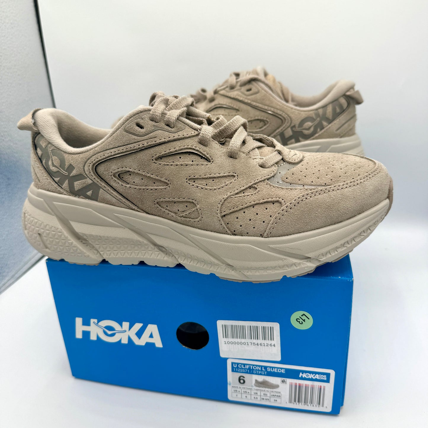 Hoka Clifton L Suede Simply Taupe / Pumice Stone Grey Beige Sneakers UNISEX