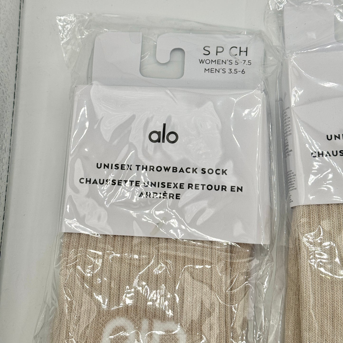 Alo Yoga (Bundle) Unisex Throwback Socks, 4x Pairs - Bone / White