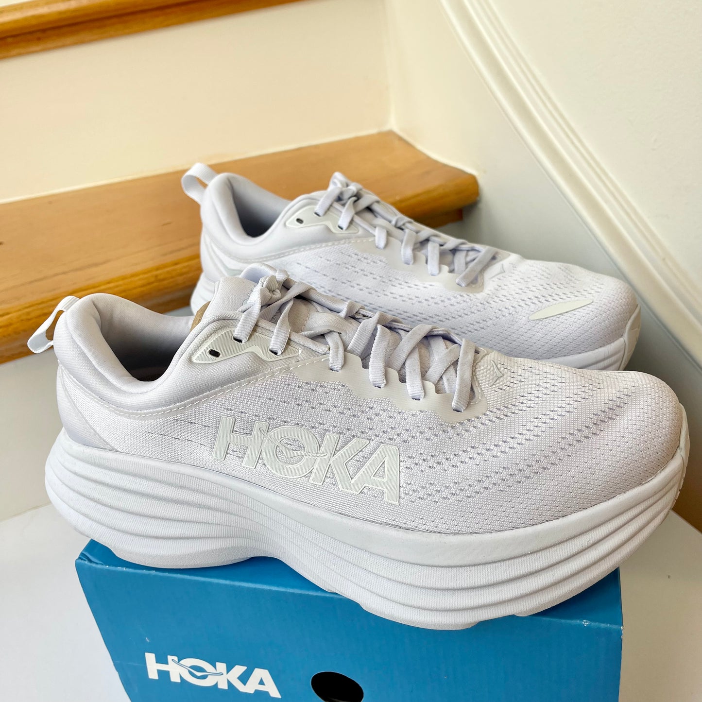 Hoka Bondi 8 Running Shoes Women’s in all ( triple ) white , WWH shoe