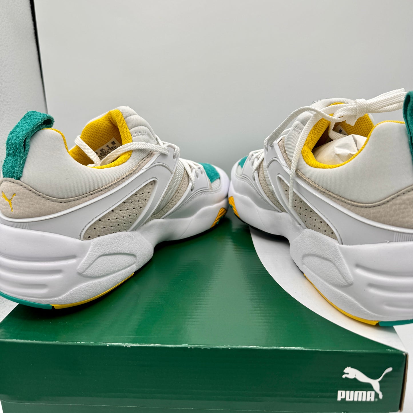 Puma Blaze of Glory Retro white Sneakers Leather shoes teal accents NEW