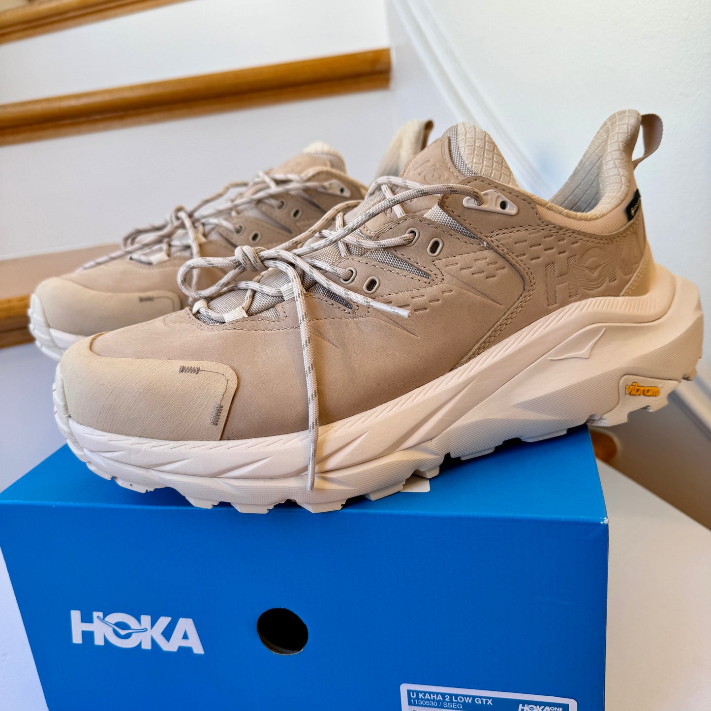 Hoka Kaha 2 GTX Low Hiking Boots Waterproof Gore Tex Shifting Sand Eggnog