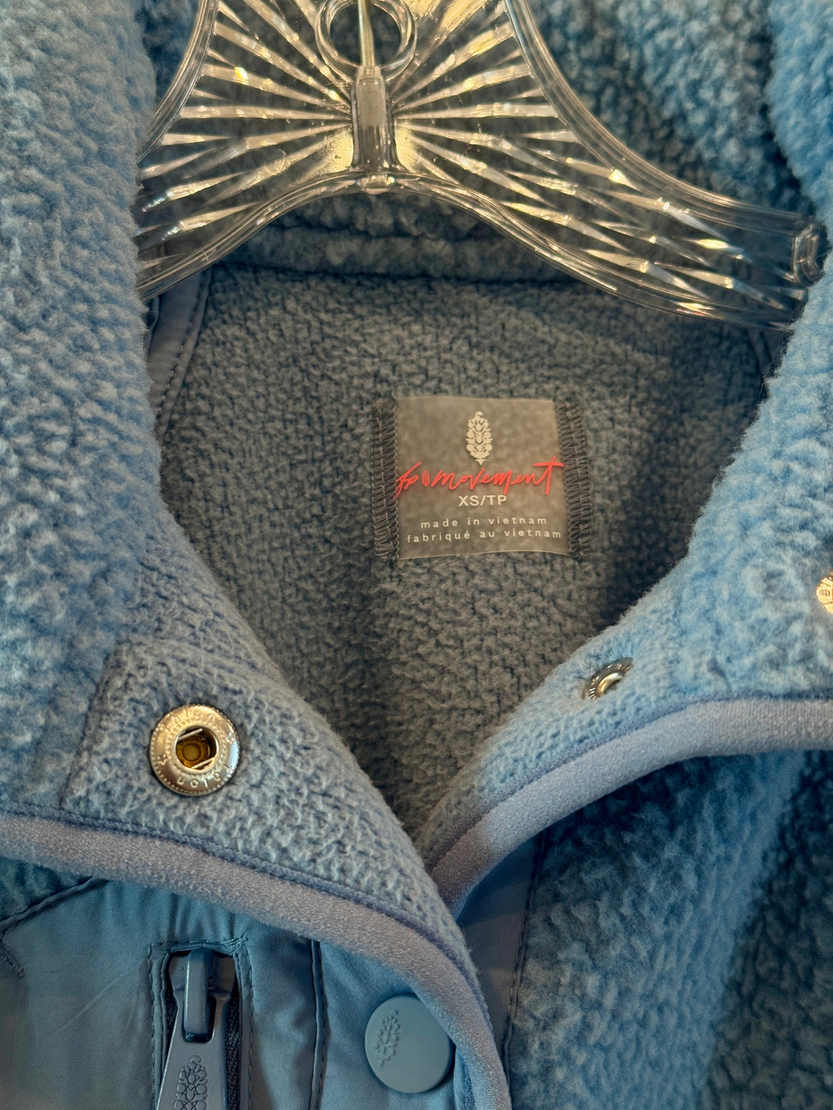 Free People Hit The Slopes Eyelet Fleece Jacket - Denim Rinse Blue