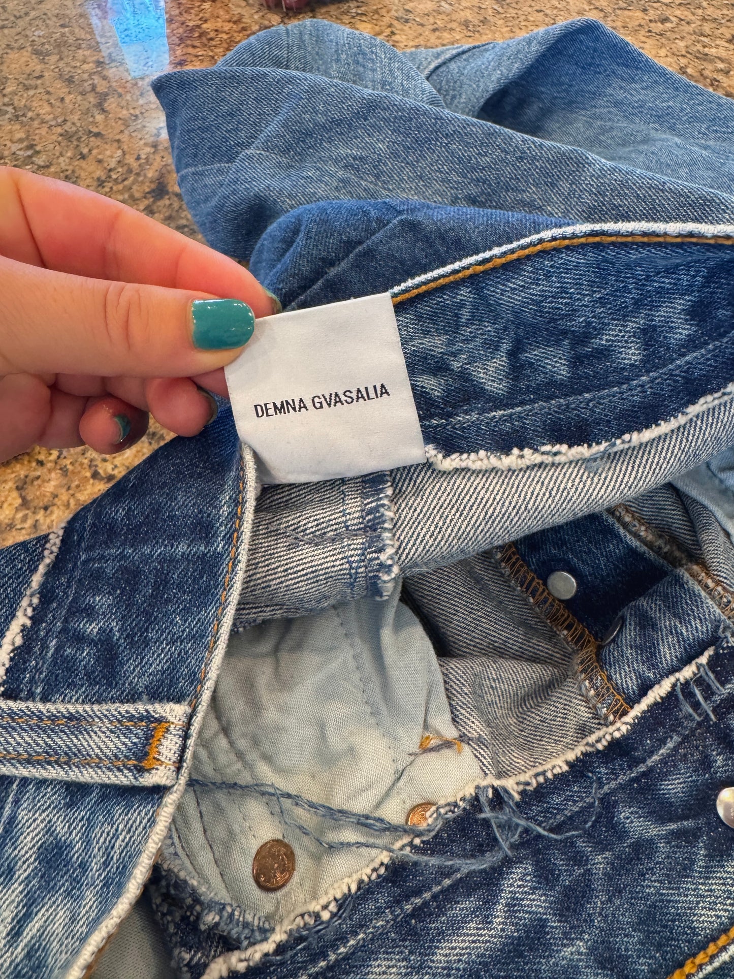 Vetements reconstructed denim pants Levi’s jeans denma size extra small womens