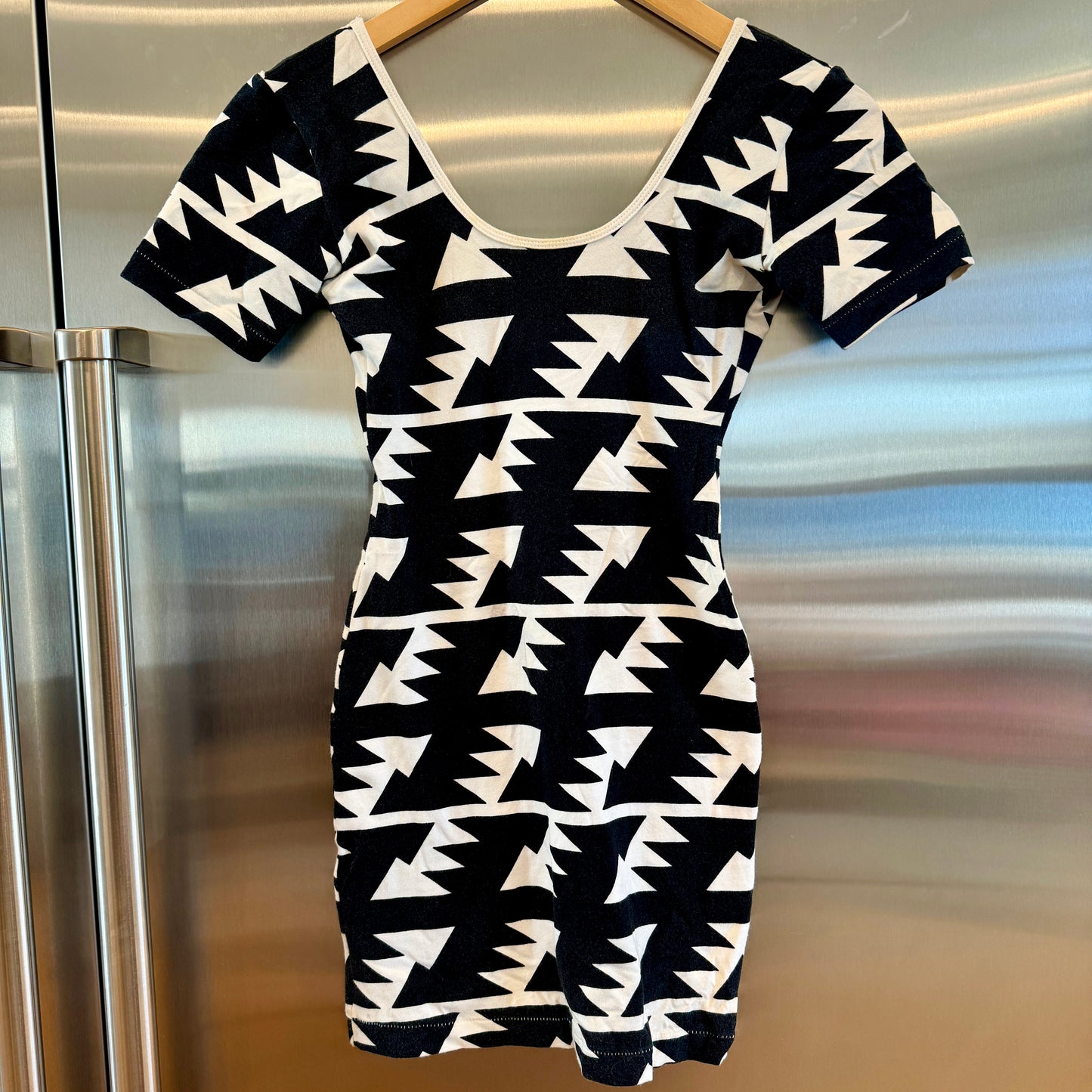 American Apparel Black and White Pattern Mini Bodycon Dress * Pre-owned