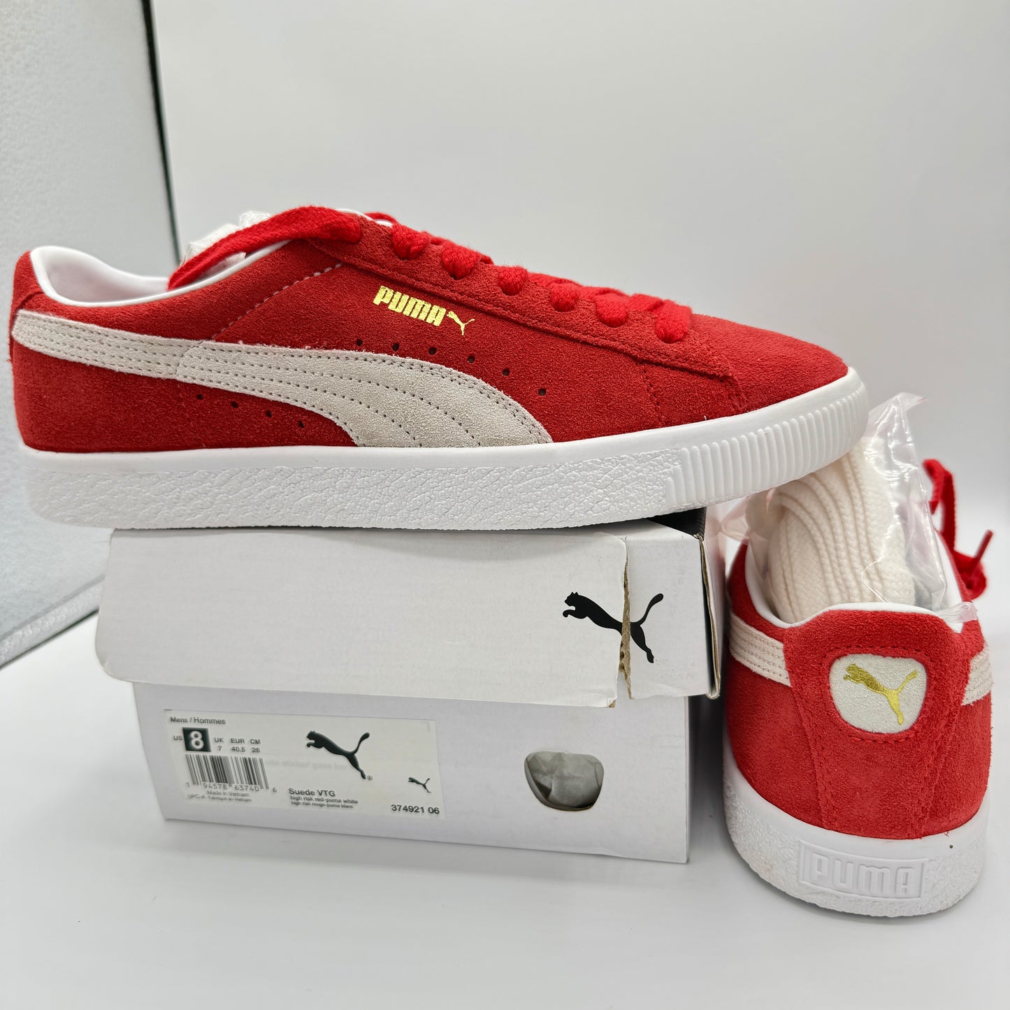 Puma Suede VTG Textured Leather Sneakers , extra laces , high risk red white