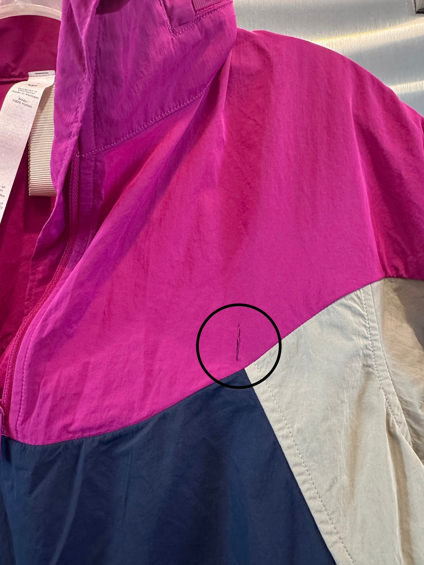 Lululemon Evergreen Anorak Jacket - New with Defect , Ripened Raspberry / Cafe Au Lait / Navy