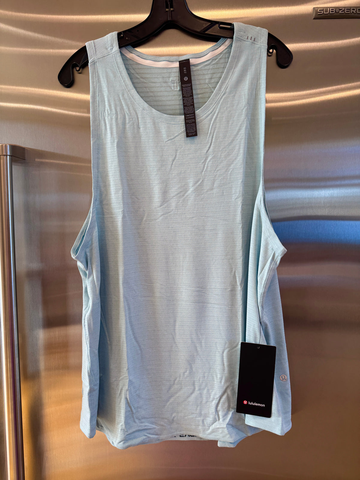 Lululemon License to Train Top , Mens Tank Top in Foam Cloud Blue