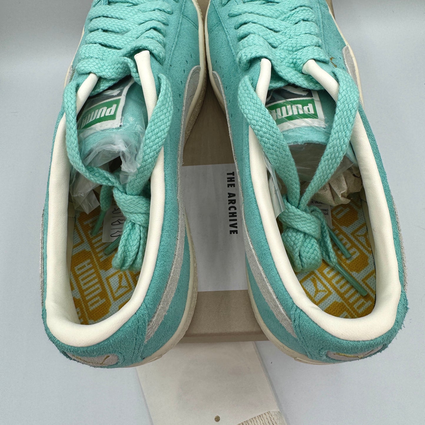 Puma Suede VTG Textured Leather Sneakers , extra laces , mint green ivory