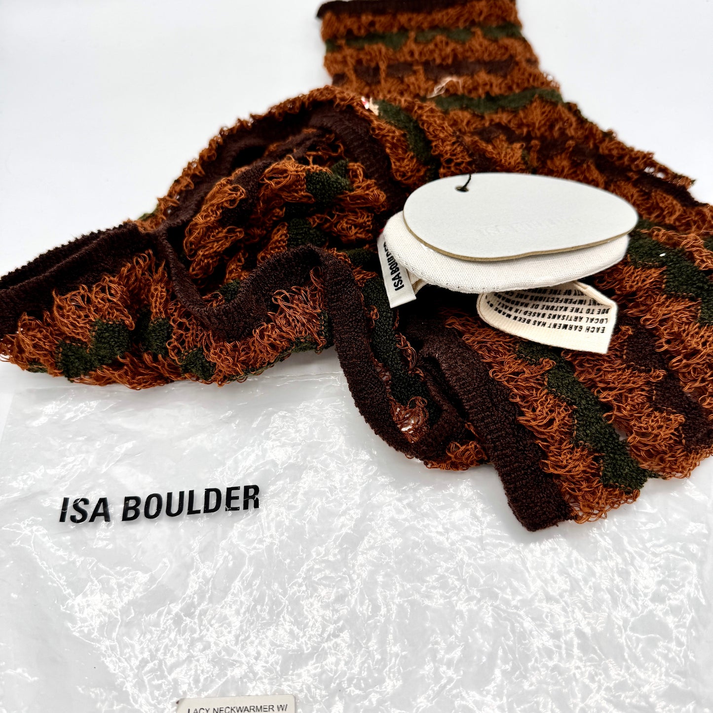 Isa Boulder Knit Lacy Neck-warmer and Sleeves Gloves