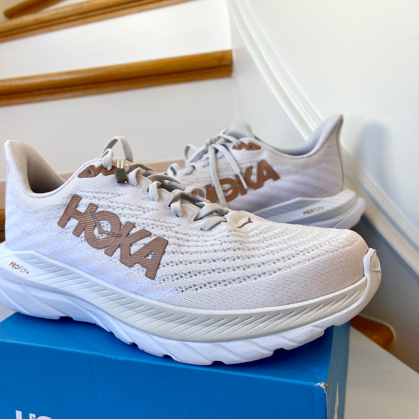 Hoka Mach 5 Running Shoes in White / Copper , Hoka One One race shoes