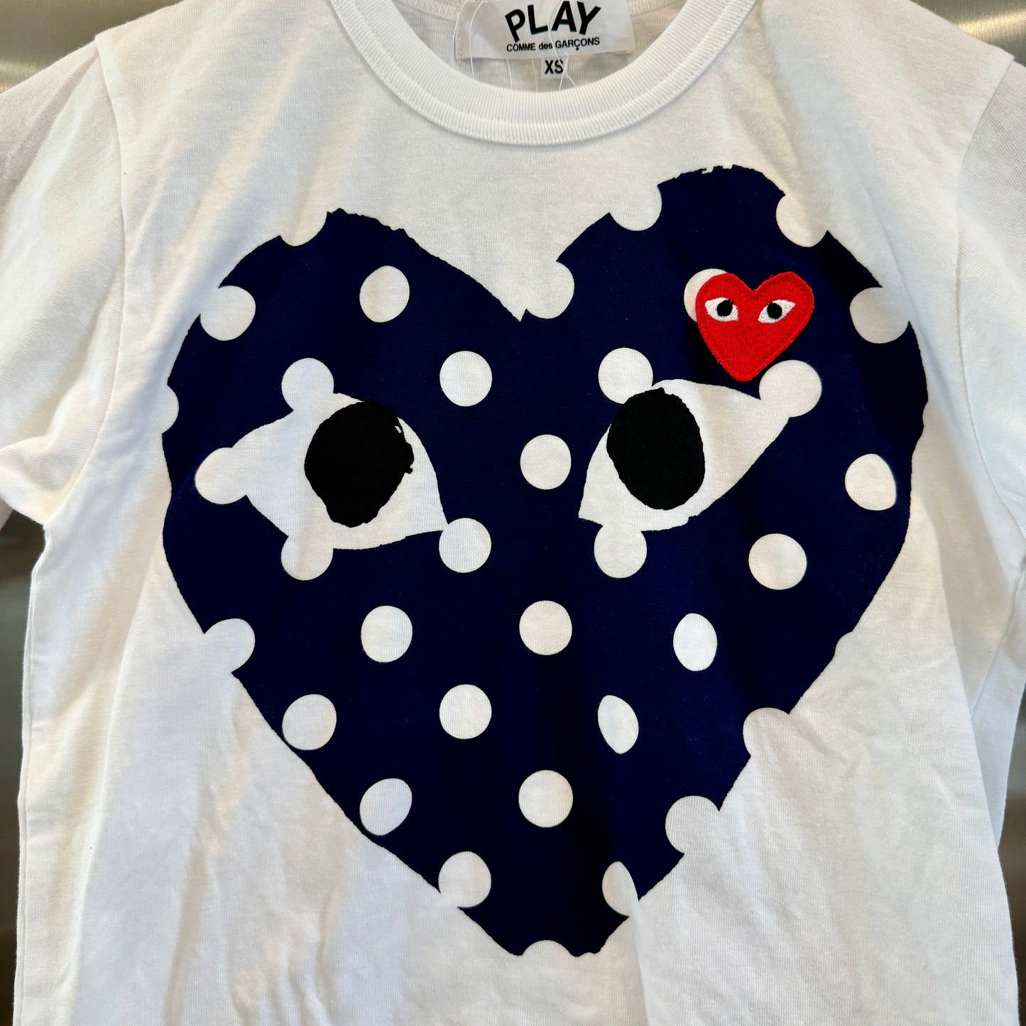 Commes Des Garçons Play White Polka Dot Classic Heart T Shirt Navy tee CDG