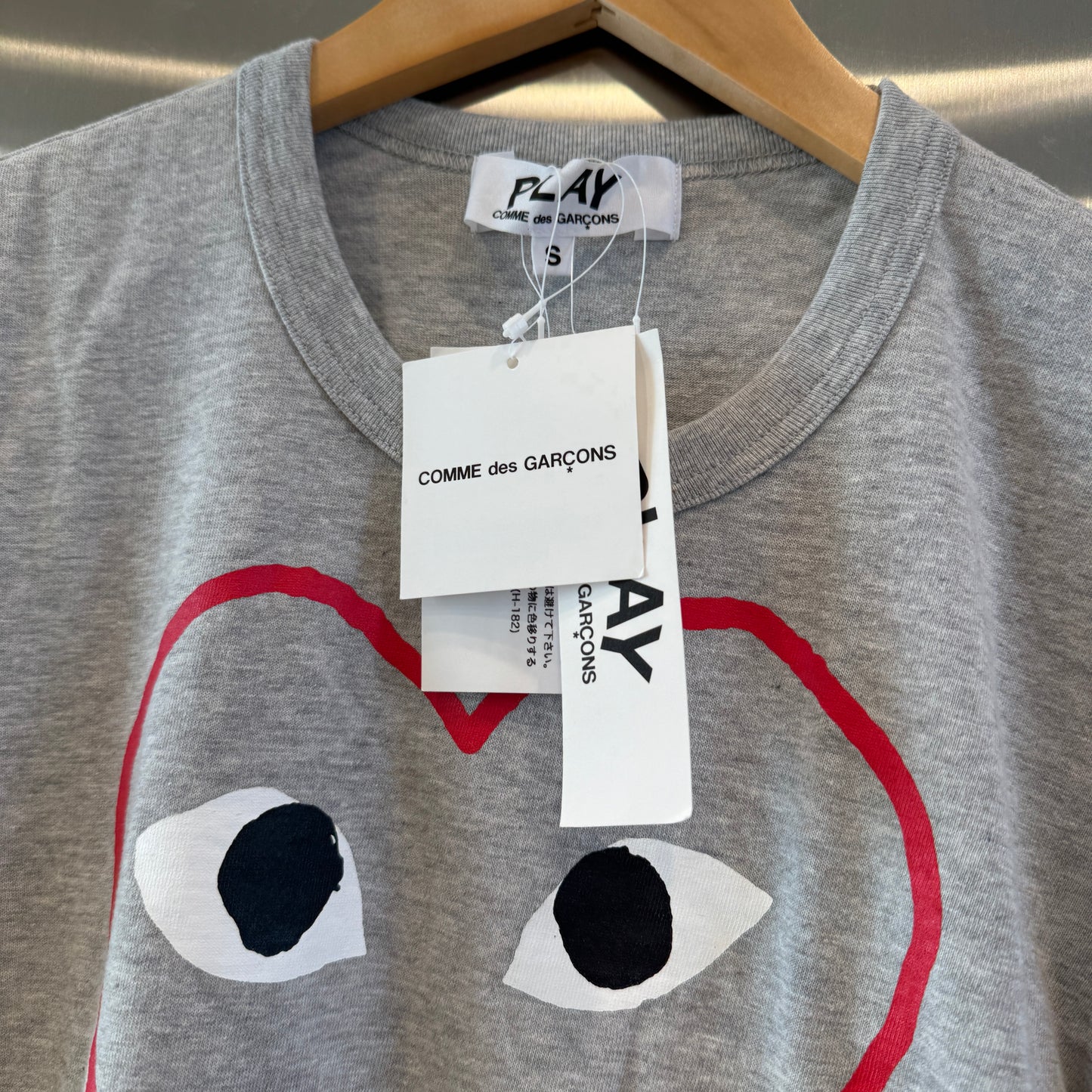 Commes Des Garçons Play Grey Classic Heart T Shirt tee CDG hearts face outline