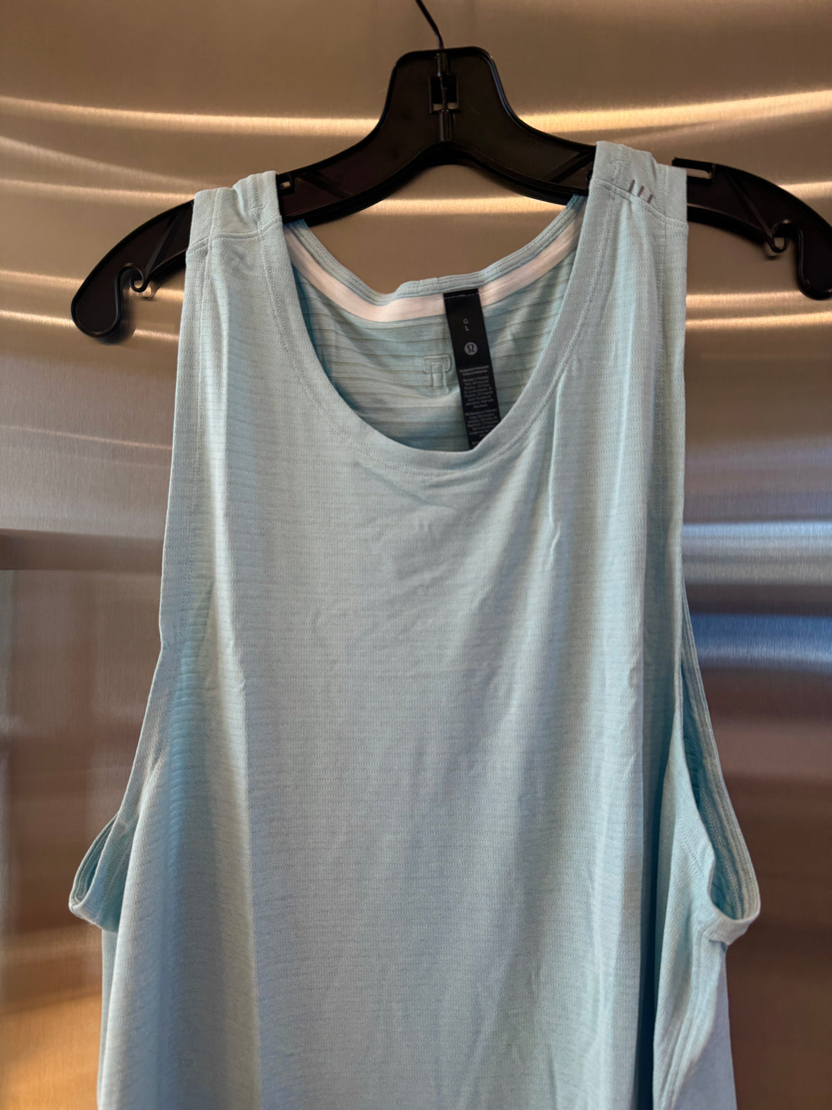 Lululemon License to Train Top , Mens Tank Top in Foam Cloud Blue