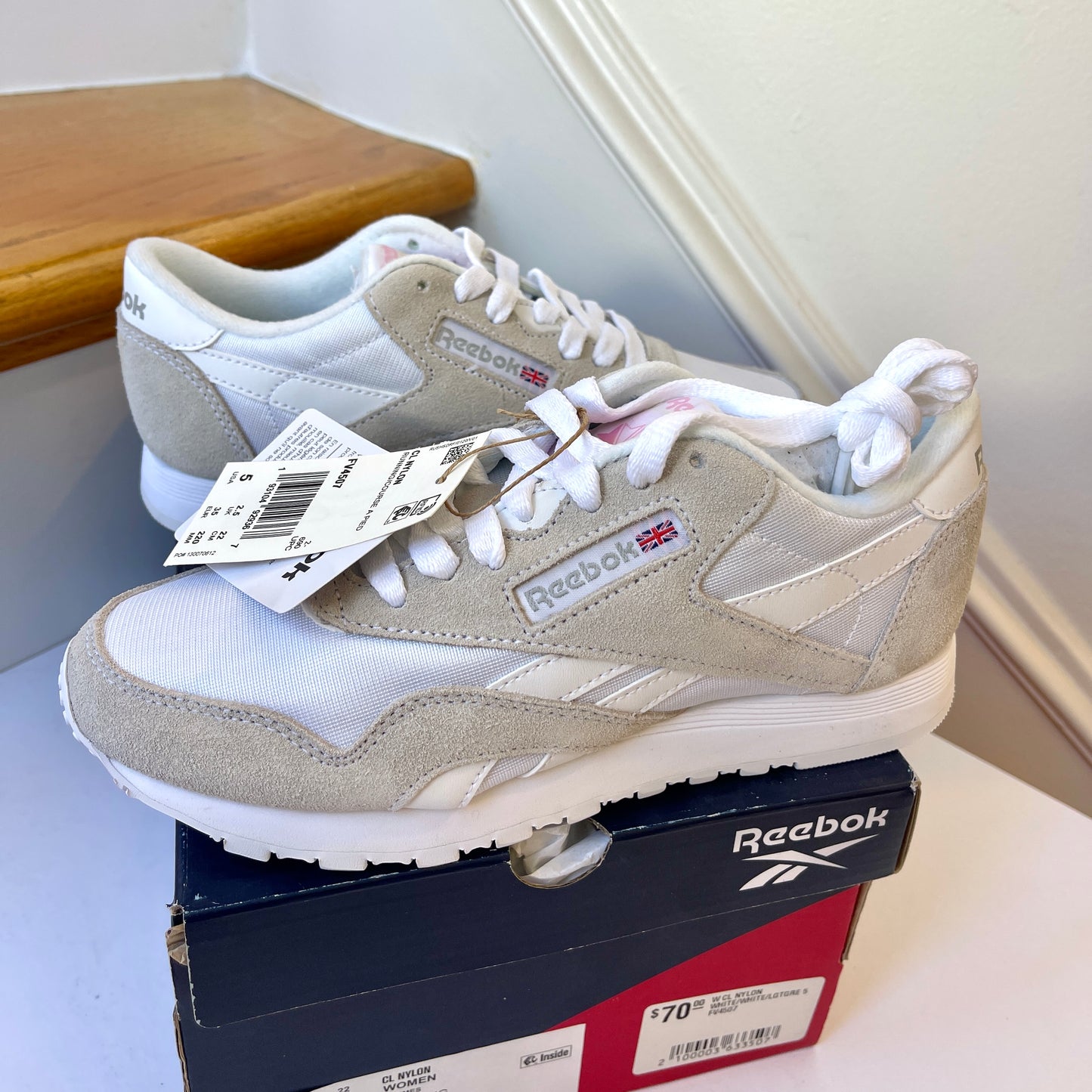 Reebok CL Nylon White Womens Sneakers classic grey shoes