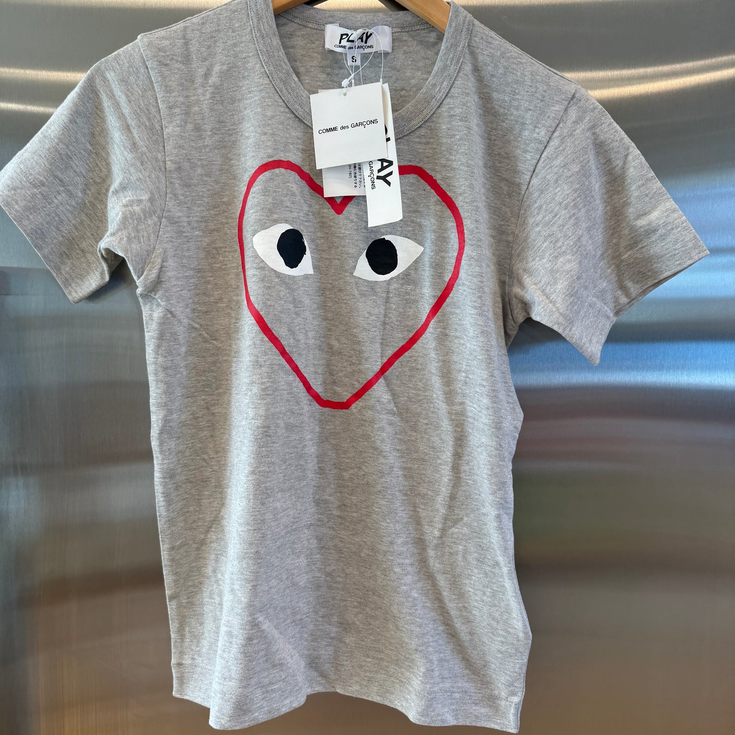 Commes Des Garçons Play Grey Classic Heart T Shirt tee CDG hearts face outline