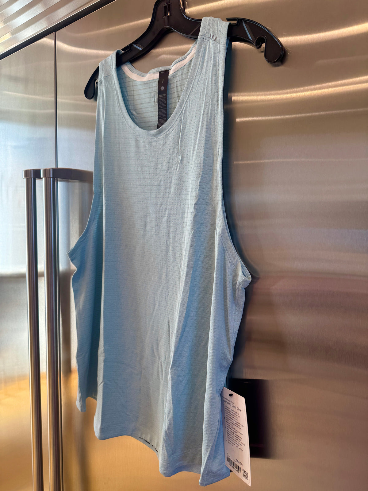 Lululemon License to Train Top , Mens Tank Top in Foam Cloud Blue