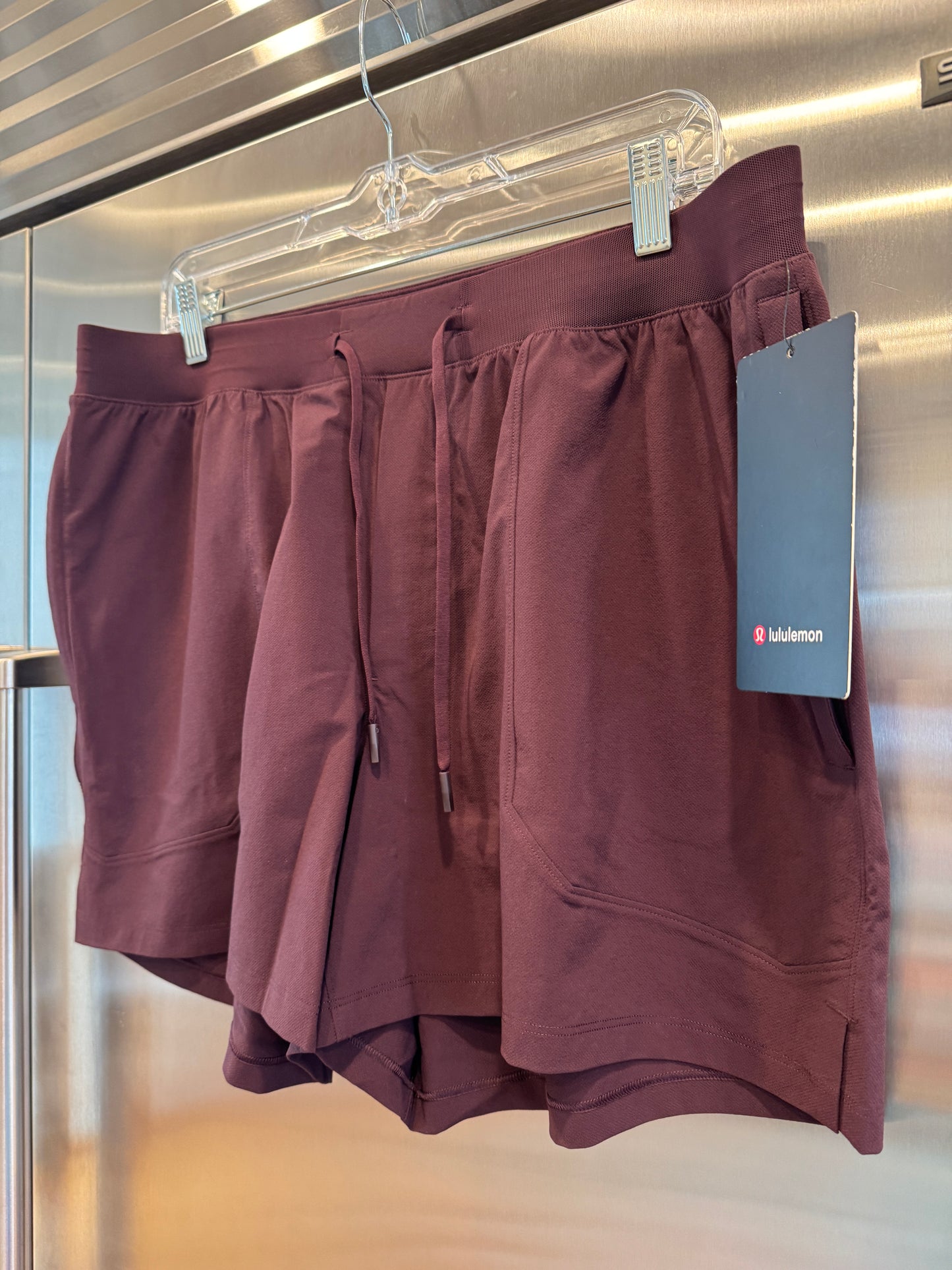 Lululemon License To Train Short 5” Unlined in Goodnight Plum - Men’s