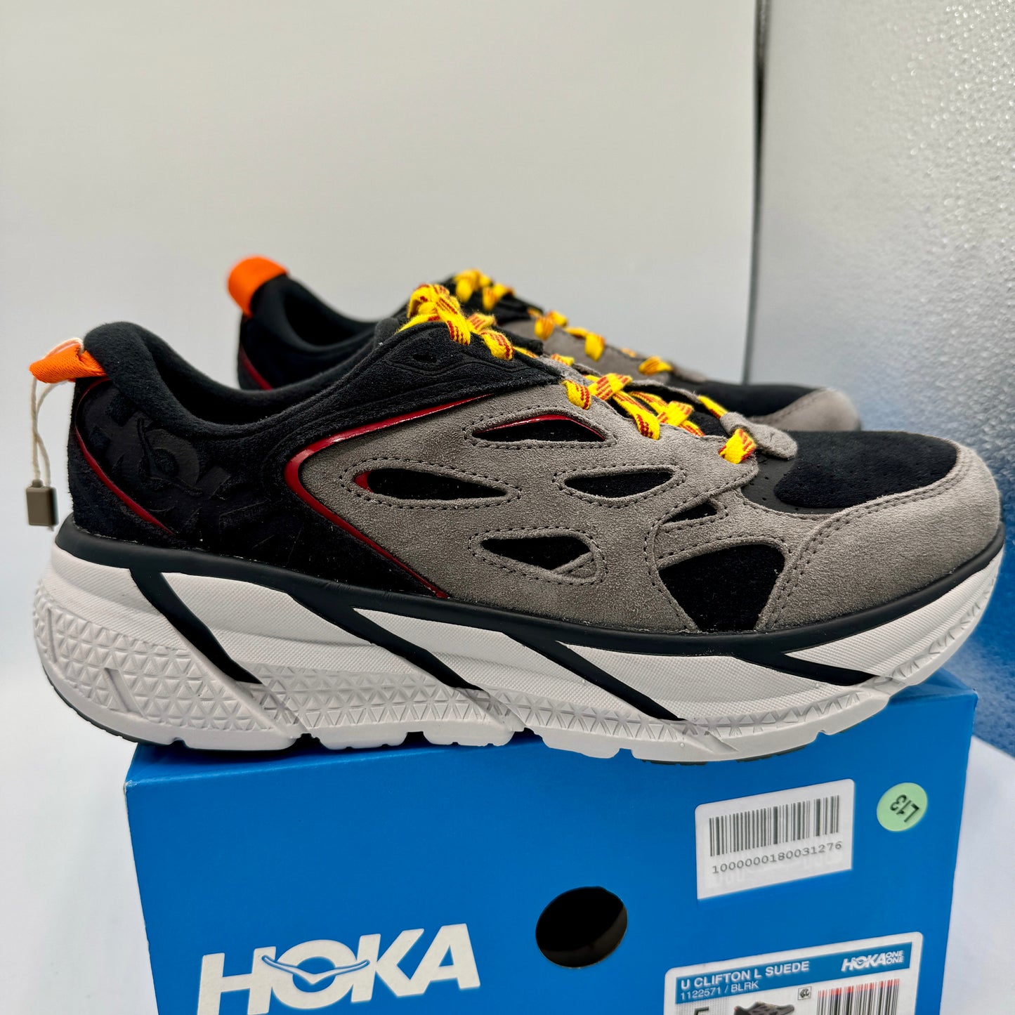 Hoka Clifton L Suede in Black / Lunar Rock Grey UNISEX Shoes Leather BLRK