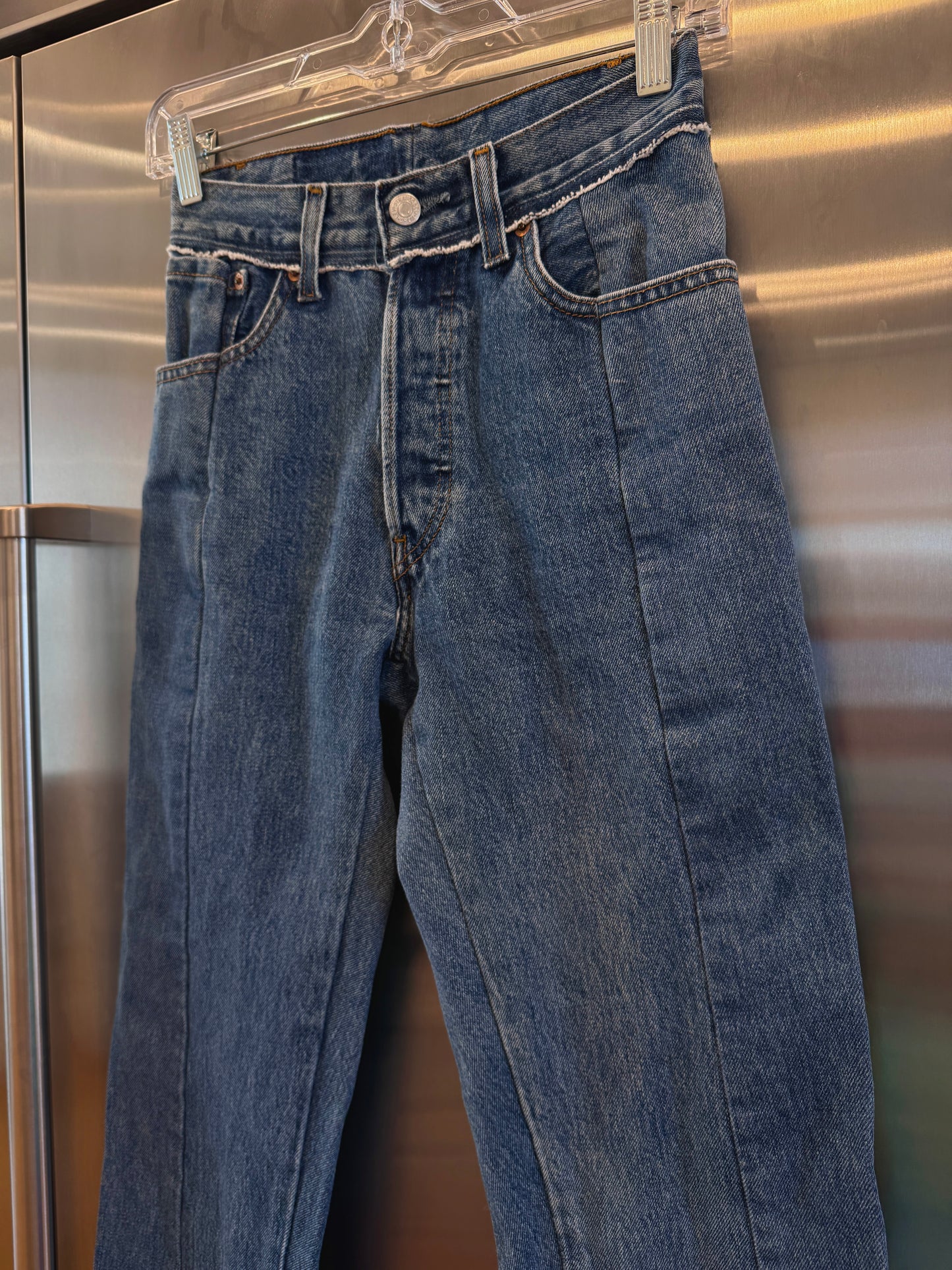 Vetements reconstructed denim pants Levi’s jeans denma size extra small womens